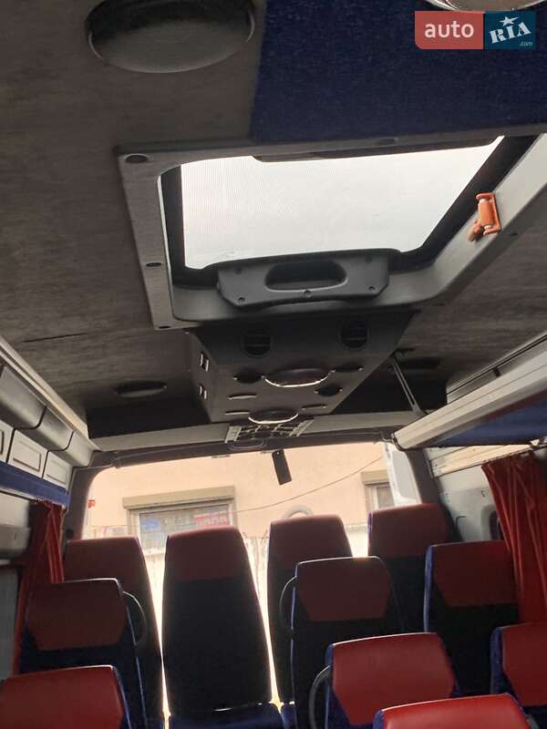 Інші автобуси Mercedes-Benz Sprinter 2013 в Чернівцях