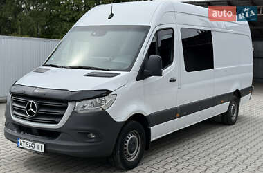 Вантажопасажирський фургон Mercedes-Benz Sprinter 2022 в Снятині