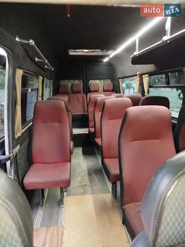 Міський автобус Mercedes-Benz Sprinter 1997 в Кам'янському