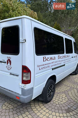 Микроавтобус Mercedes-Benz Sprinter 2005 в 