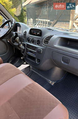 Микроавтобус Mercedes-Benz Sprinter 2005 в 