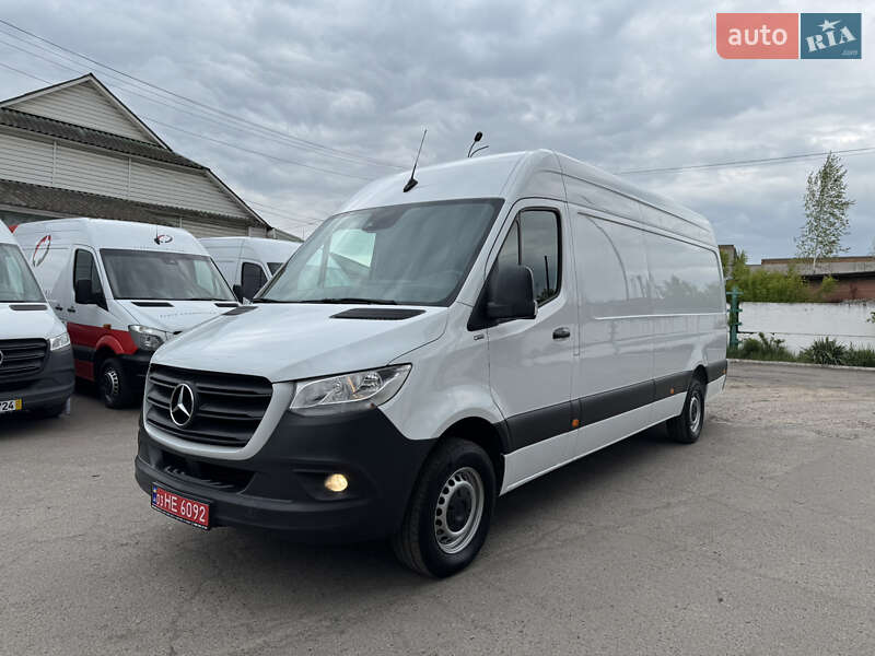 Вантажний фургон Mercedes-Benz Sprinter 2019 в 