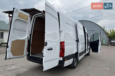 Вантажний фургон Mercedes-Benz Sprinter 2019 в 