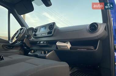 Вантажний фургон Mercedes-Benz Sprinter 2021 в 