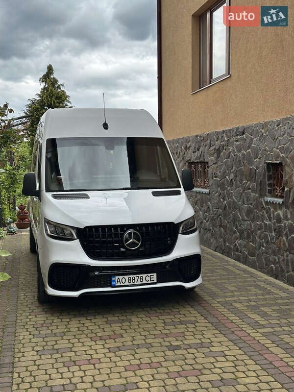 Микроавтобус Mercedes-Benz Sprinter 2019 в Мукачево