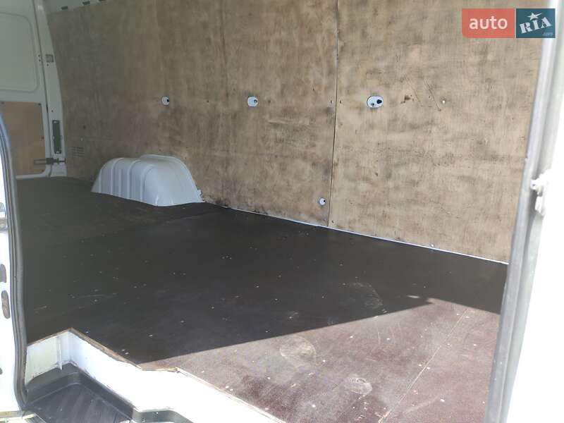 Грузовой фургон Mercedes-Benz Sprinter 2003 в Ровно