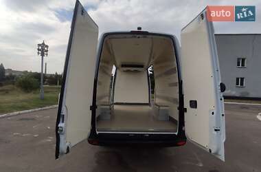 Вантажний фургон Mercedes-Benz Sprinter 2011 в 