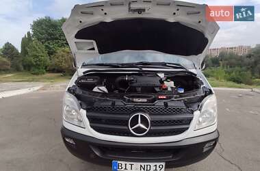 Вантажний фургон Mercedes-Benz Sprinter 2011 в 