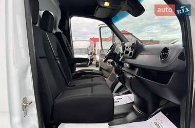 Вантажний фургон Mercedes-Benz Sprinter 2021 в 