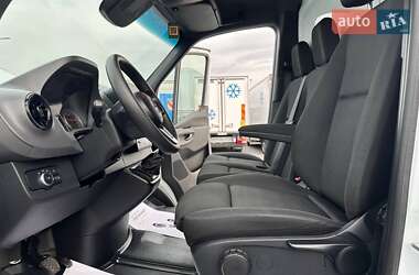 Вантажний фургон Mercedes-Benz Sprinter 2021 в 