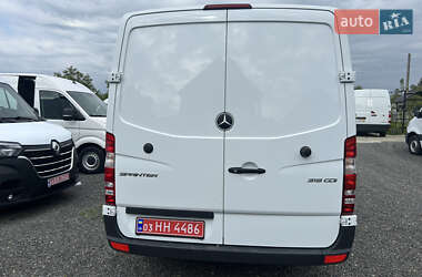 Грузовой фургон Mercedes-Benz Sprinter 2017 в 