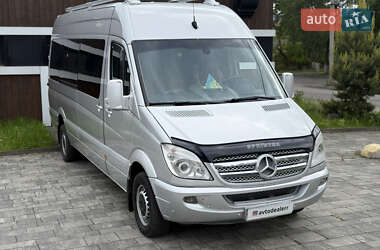 Туристический / Междугородний автобус Mercedes-Benz Sprinter 2012 в 