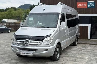 Туристический / Междугородний автобус Mercedes-Benz Sprinter 2012 в 
