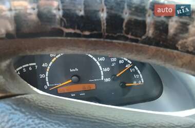 Вантажний фургон Mercedes-Benz Sprinter 2004 в 