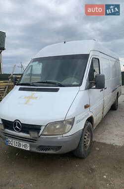 Грузовой фургон Mercedes-Benz Sprinter 2003 в Львове