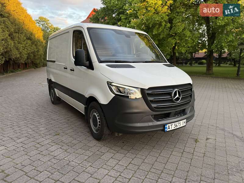 Mercedes-Benz Sprinter 2022