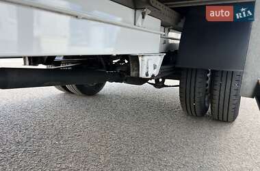 Вантажний фургон Mercedes-Benz Sprinter 2020 в 