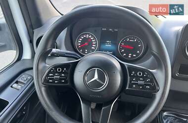 Вантажний фургон Mercedes-Benz Sprinter 2020 в 