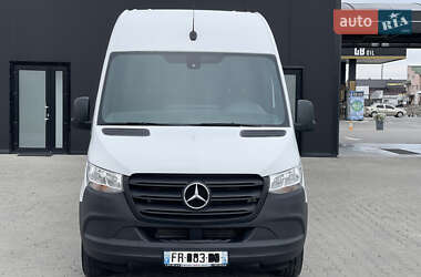 Грузовой фургон Mercedes-Benz Sprinter 2020 в 