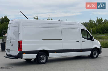Грузовой фургон Mercedes-Benz Sprinter 2020 в 