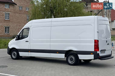 Грузовой фургон Mercedes-Benz Sprinter 2020 в 