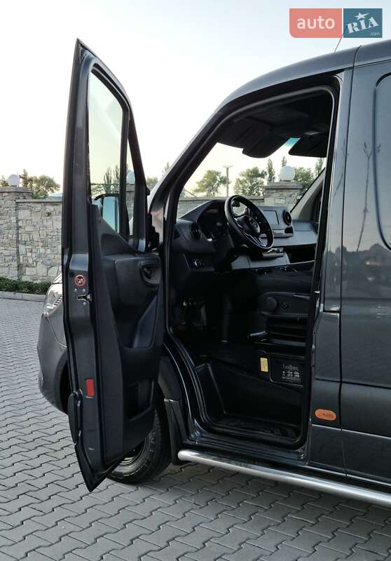 Грузовой фургон Mercedes-Benz Sprinter 2020 в Черновцах