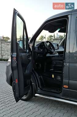Вантажний фургон Mercedes-Benz Sprinter 2020 в 
