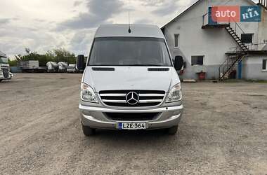 Туристический / Междугородний автобус Mercedes-Benz Sprinter 2011 в 