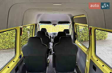 Микроавтобус Mercedes-Benz Sprinter 2013 в 