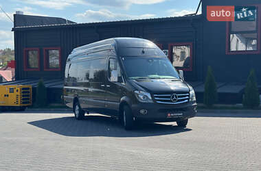 Микроавтобус Mercedes-Benz Sprinter 2016 в Черновцах