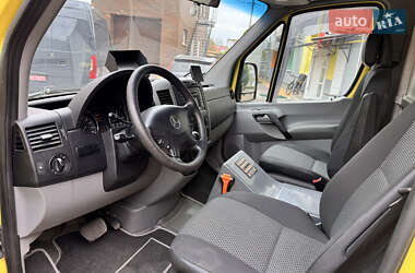 Автомобіль швидкої допомоги Mercedes-Benz Sprinter 2012 в 
