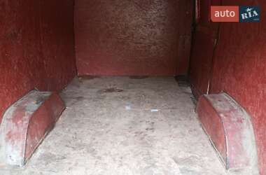 Грузовой фургон Mercedes-Benz Sprinter 2002 в 