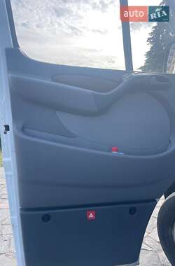 Микроавтобус Mercedes-Benz Sprinter 2004 в 
