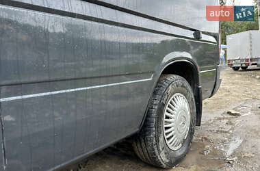 Мікроавтобус Mercedes-Benz Sprinter 2004 в 