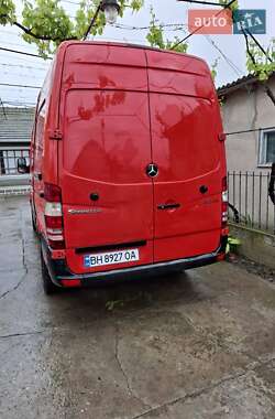 Грузовой фургон Mercedes-Benz Sprinter 2011 в 