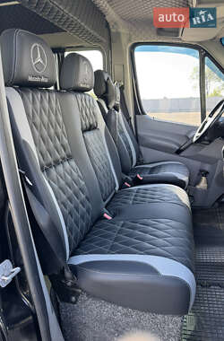 Мікроавтобус Mercedes-Benz Sprinter 2011 в 