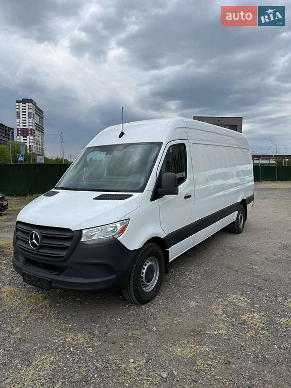 Mercedes-Benz Sprinter 2022