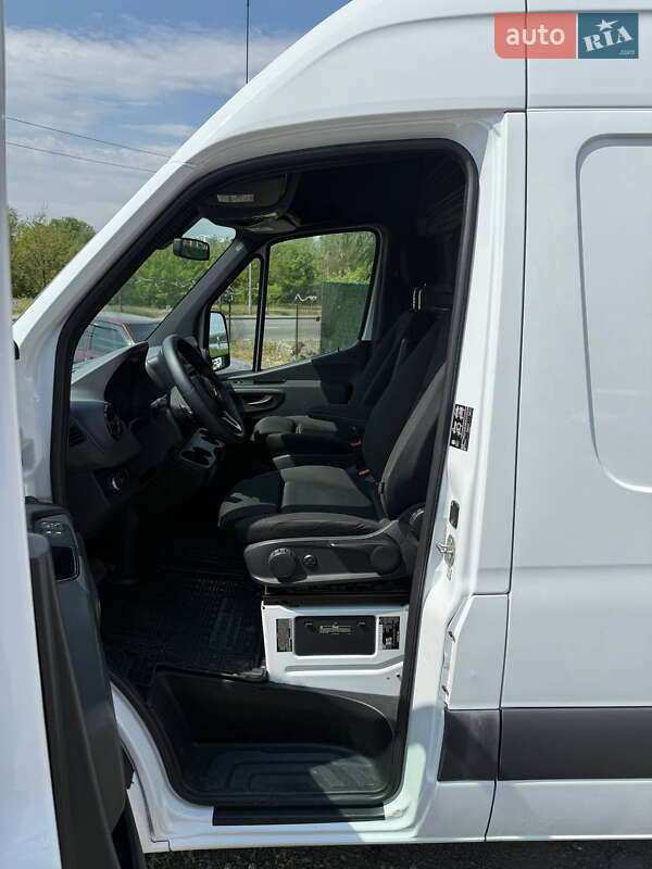 Грузовой фургон Mercedes-Benz Sprinter 2019 в Киеве