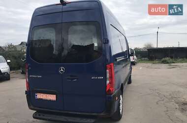 Грузовой фургон Mercedes-Benz Sprinter 2018 в 
