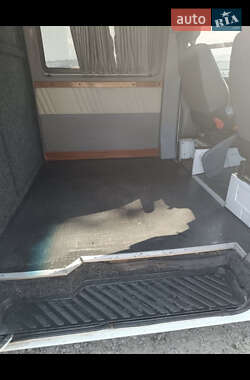 Другие грузовики Mercedes-Benz Sprinter 2001 в 