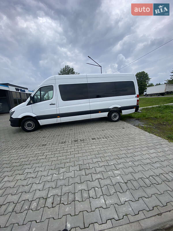 Микроавтобус Mercedes-Benz Sprinter 2016 в Львове фото 3 Микроавтобус Mercedes-Benz Sprinter 2016 в Львове