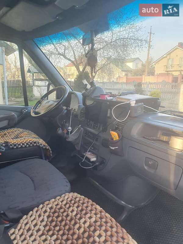 Микроавтобус Mercedes-Benz Sprinter 2004 в Снятине