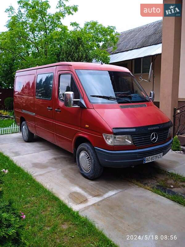 Мікроавтобус Mercedes-Benz Sprinter 1998 в Виноградові