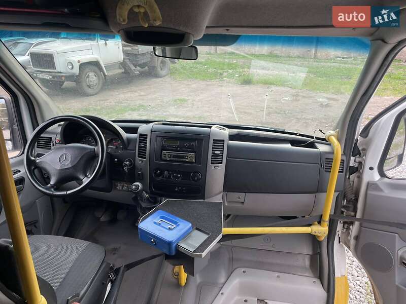 Городской автобус Mercedes-Benz Sprinter 2011 в Кривом Роге