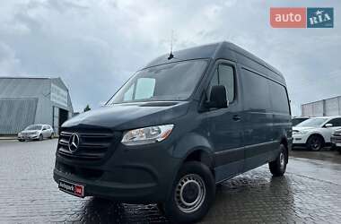 Вантажний фургон Mercedes-Benz Sprinter 2019 в Львові