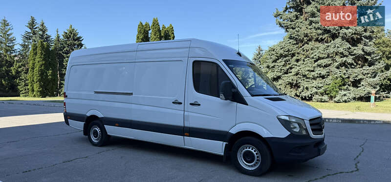 Вантажний фургон Mercedes-Benz Sprinter 2015 в Жовтих Водах