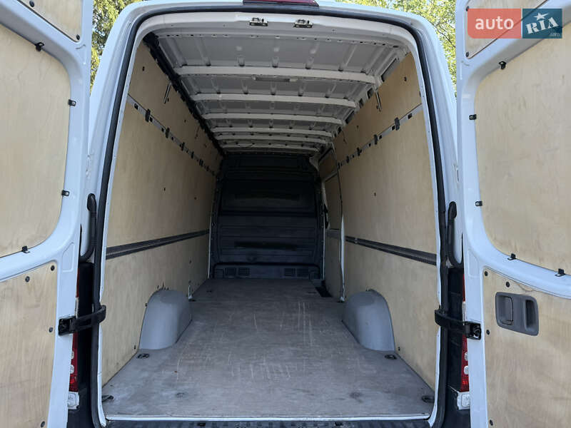 Вантажний фургон Mercedes-Benz Sprinter 2015 в Жовтих Водах