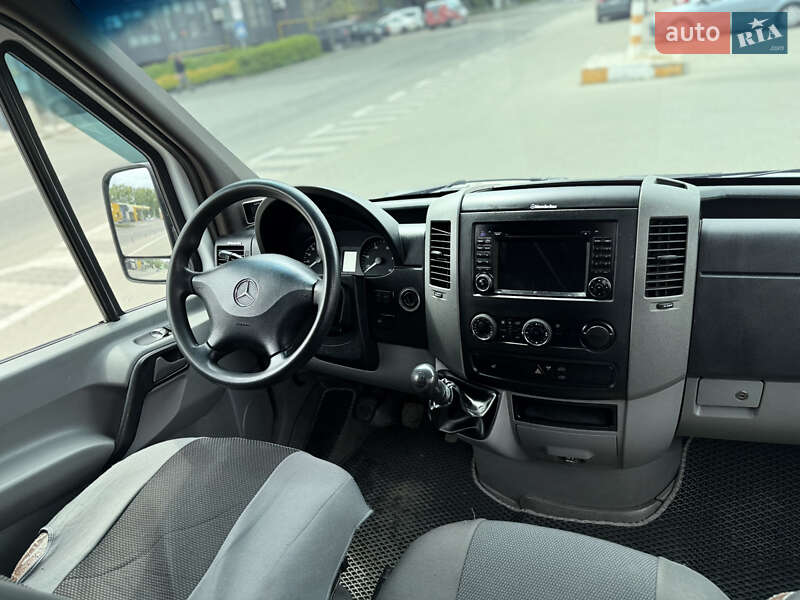 Микроавтобус Mercedes-Benz Sprinter 2017 в Киеве