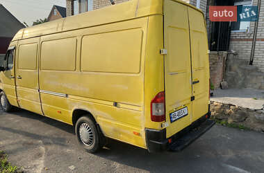Грузовой фургон Mercedes-Benz Sprinter 2004 в 