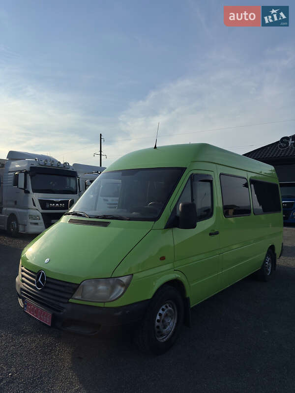 Mercedes-Benz Sprinter 2000